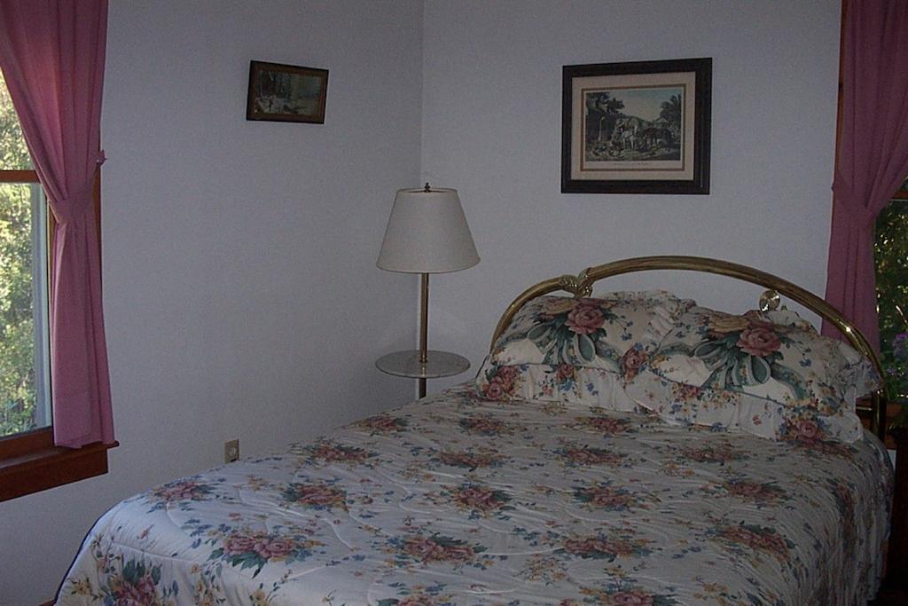Chesapeake Inn Of Lenox Zimmer foto
